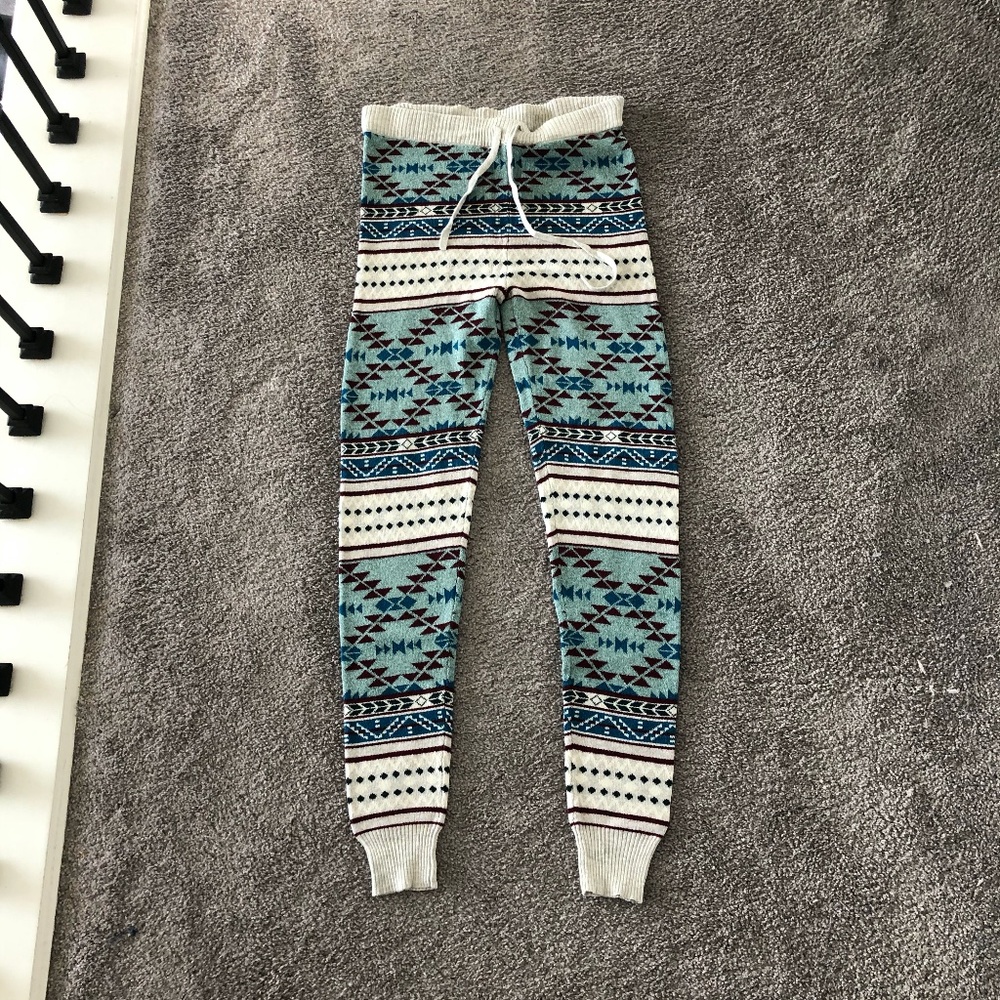 American Eagle Pattern Leggings/Sweats